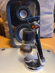 The Art Of Shaving Lexington Collection Brush, Razor Chrome Stand (new). Fixed Price $210.00.