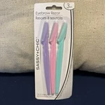 Sassy & Chic Eyebrow Razors. Fixed Price $6.00.