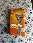 Gilette Fusion 5 - 1 Razor, Cartridge Smooth Long Lasting Shave. Fixed Price $6.00.