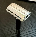 Vintage Gillette Black Handle Super Speed Safety RAZOR/1967 M1. Fixed Price $17.75.