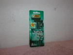 New Men's Bic Softwin Disposable 2-PAC Razors..sensitive Skin,dual Strip.,pivot. Fixed Price $12.89.