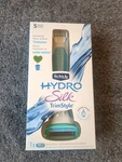 Schick Hydro Silk Trimstyle Razor & Trimmer. Fixed Price $15.00.