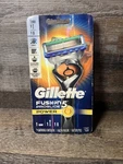 Gillette Fusion Proglide Powered Men Razor Flex Ball Kit (O15). Fixed Price $17.50.