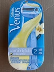 Lot Of 3 - Gillette Venus Comfort Glide Vanilla Cr Women's Cartridge Razors. Fixed Price $17.95.