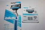 Gillette 3 Razor, 2 Refills + 4 Bonus Cartridges. Fixed Price $14.99.