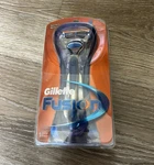 Gillette Fusion Men 5-BLADE Cartridge Razor W/ Pivoting Head + Trimmer, 1. Fixed Price $11.99.