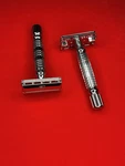 Vikings Blade The Chieftain Safety Lot Of 2 Chrome Razors. Fixed Price $24.99.