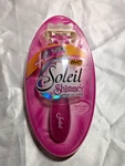 Bic Soleil Shimmer Flexiblades Refillable Razor 2 Cartridges 1 Shower Holder. Fixed Price $15.98.