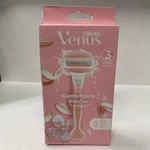 Gillette Venus Women's Comfortglide 3 Blade Disposable Razor White Tea 2 Count. Fixed Price $10.88.