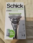 Schick Hydro Sensitive Skin Men 5-BLADE Razor W/ 1 Handle & 2 Cartridges (I6). Fixed Price $11.98.
