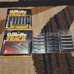 Genuine Gillette Trac Ii 1990S 25 Cartridges. Fixed Price $39.99.