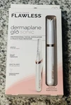 Finishing Touch Flawless Dermaplane Glo Sonic Lighted Facial Exfoliator. Fixed Price $14.00.