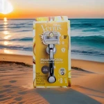 Gillette Venus Moistureglide Razor, Touch Of Argan Oil 2 Cartridges 5 Blades. Fixed Price $9.95.