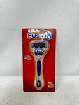 Gillette Fusion 5-BLADE Razor, Handle + 1 Refill Cartridge Cradle Vintage 2005. Fixed Price $15.99.