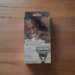 Gillette Skinguard For Sensitive 1 Razor/ 2 Cartridges. Fixed Price $13.98.