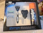 Schick Hydro 5 Sense Razor Hydrate 6 Piece Travel Set 2 Refills Phone Charger. Fixed Price $18.99.