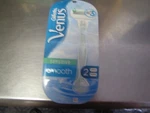 Gillette Venus Sensitive Smooth 1 Razor 2 Cartridges Small Cut In Pkg. Fixed Price $9.88.
