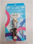 Venus Extra Smooth Gold 5-BLADE Women's Razor With 2 Refills. Fixed Price $14.55.