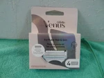 New Gillette Venus For Bikini Pubic Hair And Skin Women Razors 4 Cartridges. Fixed Price $10.89.