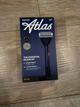 House Of Atlas Essential Razor Kit, With 1 Handle & 2 5-BLADE Refills, Dusk. Fixed Price $11.99.