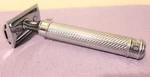 Muhle Traditional R89 Grande Large Closed Comb Chrome Safety Razor - Great. Fixed Price $37.99.